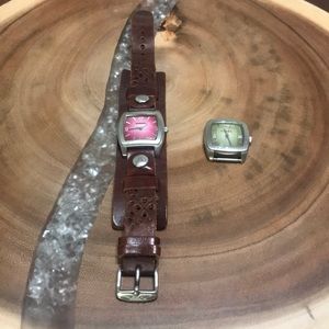 2 Fossil watch faces  +  leather bracelet